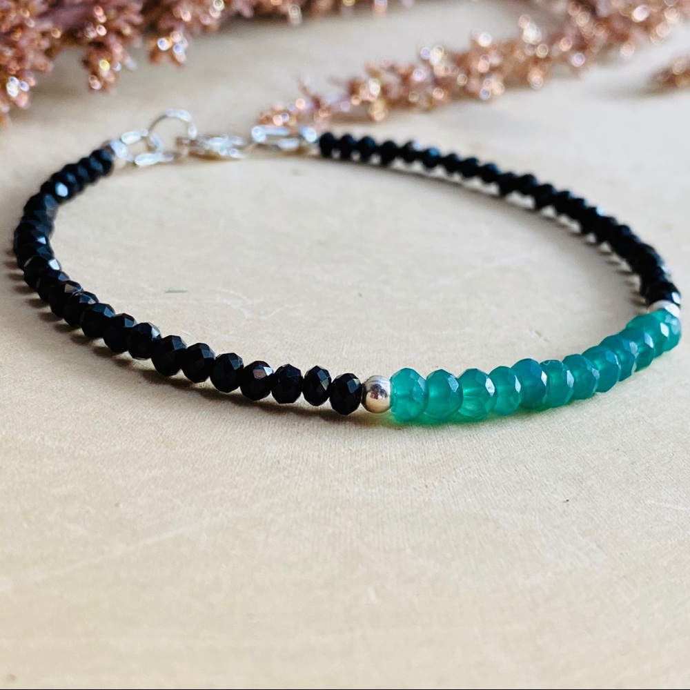 Green Onyx Black Spinel Gemstone Sterling Bracelet - Picture 2 of 9